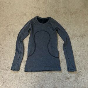lululemon athletica Charcoal Long Sleeve Top